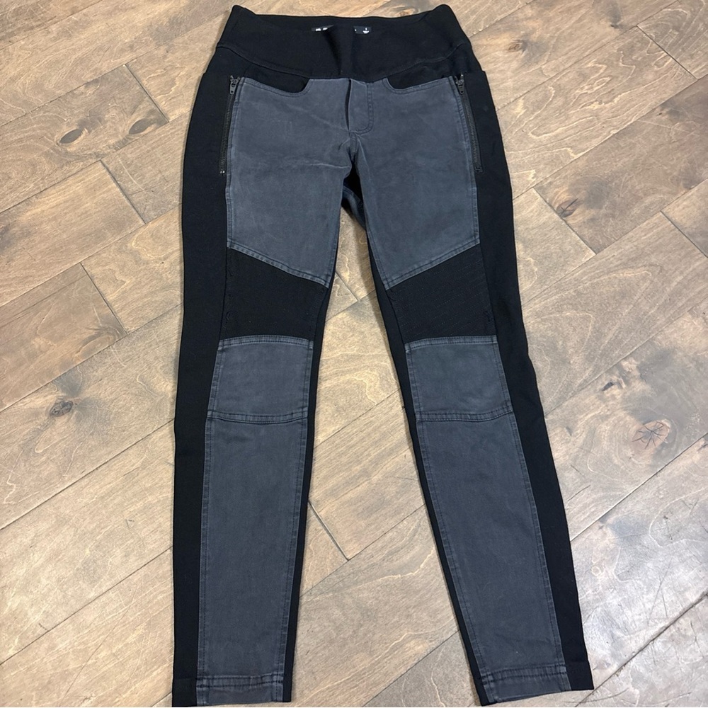 Blanc Noir Black and Gray Leggings